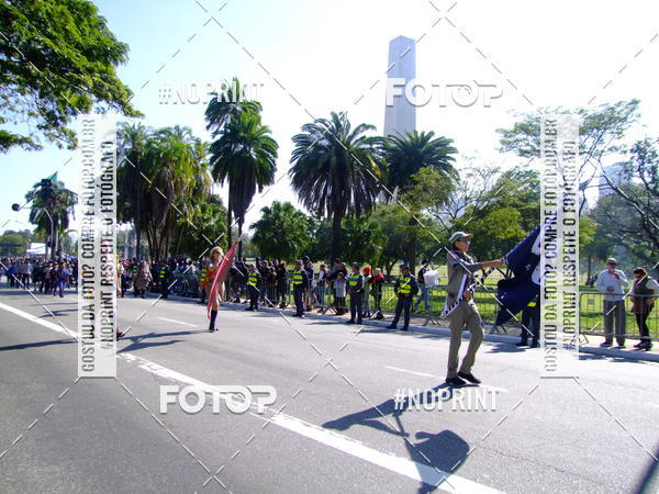 Buy your photos of the eventDesfile cvico 9 de Julho on Fotop