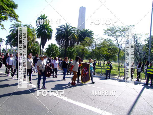 Buy your photos of the eventDesfile cvico 9 de Julho on Fotop