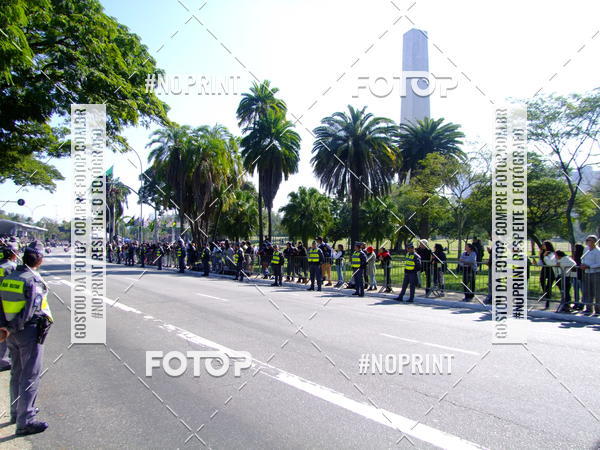 Buy your photos of the eventDesfile cvico 9 de Julho on Fotop