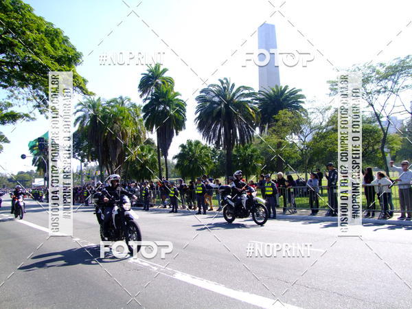 Buy your photos of the eventDesfile cvico 9 de Julho on Fotop