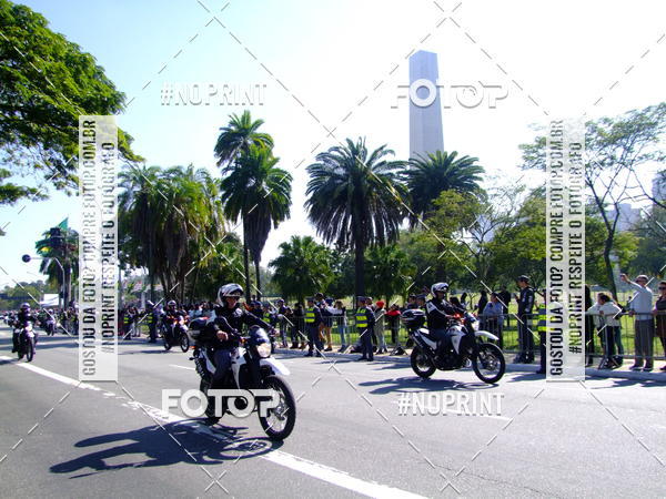 Buy your photos of the eventDesfile cvico 9 de Julho on Fotop