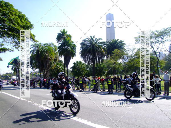 Buy your photos of the eventDesfile cvico 9 de Julho on Fotop
