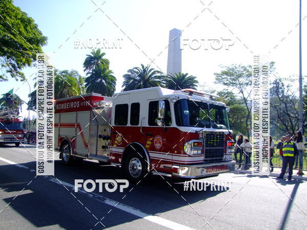 Buy your photos of the eventDesfile cvico 9 de Julho on Fotop
