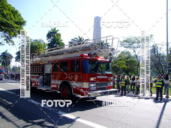 Buy your photos of the eventDesfile cvico 9 de Julho on Fotop