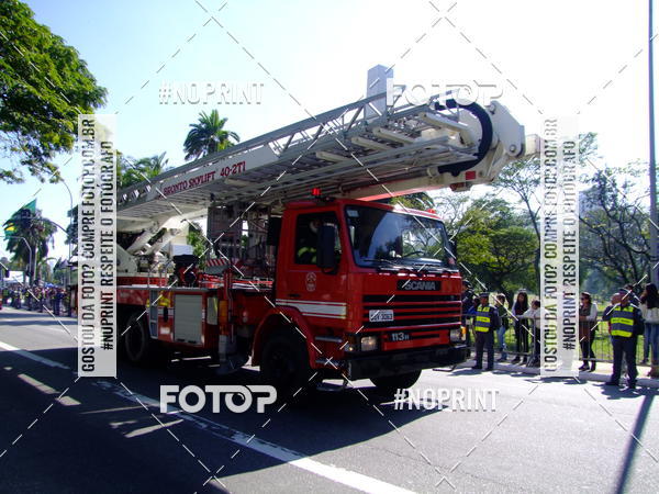 Buy your photos of the eventDesfile cvico 9 de Julho on Fotop