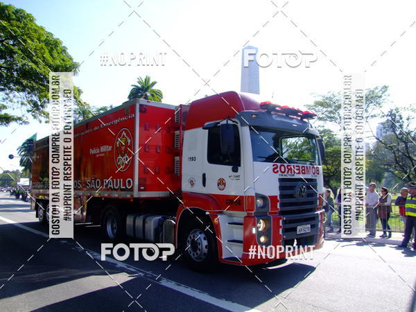 Buy your photos of the eventDesfile cvico 9 de Julho on Fotop
