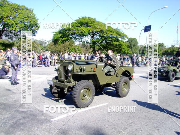 Buy your photos of the eventDesfile cvico 9 de Julho on Fotop