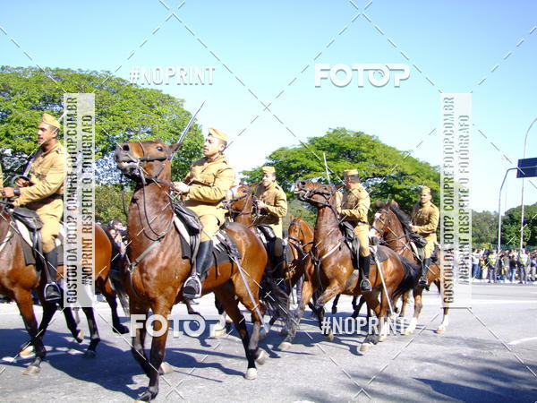 Buy your photos of the eventDesfile cvico 9 de Julho on Fotop