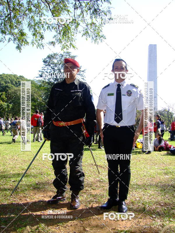 Buy your photos of the eventDesfile cvico 9 de Julho on Fotop