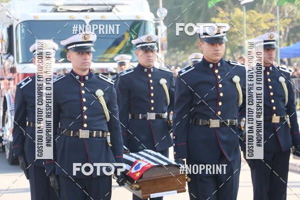 Buy your photos of the eventDesfile cvico 9 de Julho on Fotop
