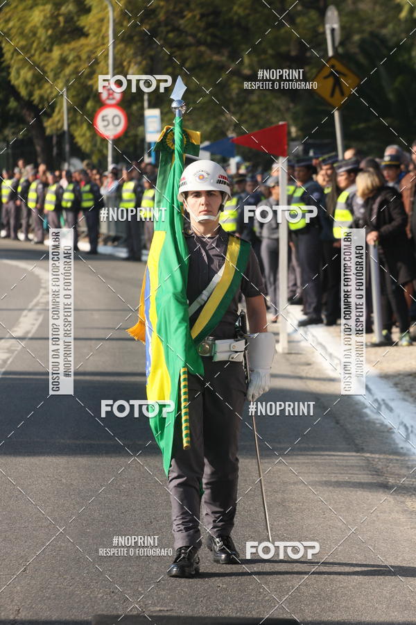 Buy your photos of the eventDesfile cvico 9 de Julho on Fotop