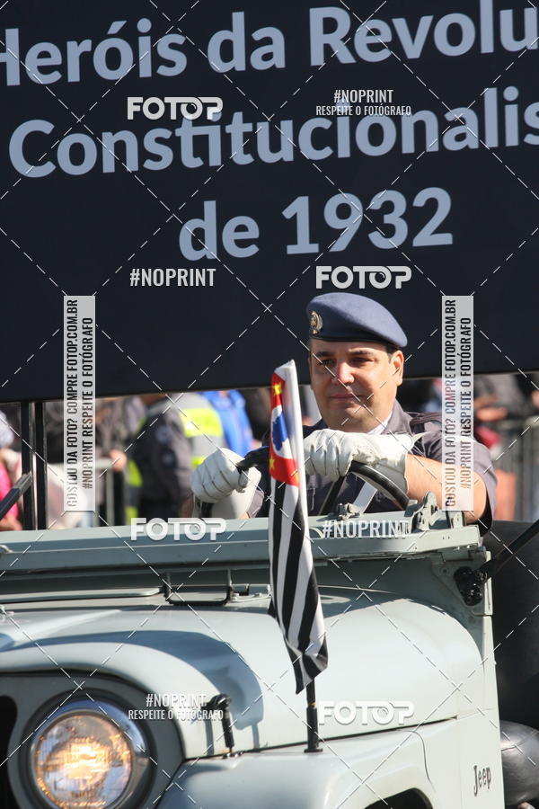 Buy your photos of the eventDesfile cvico 9 de Julho on Fotop