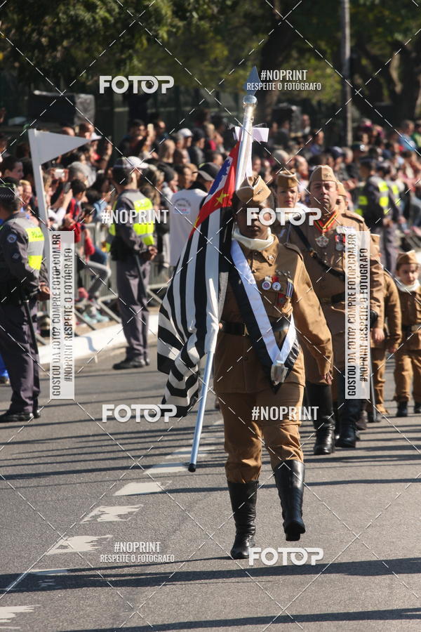Buy your photos of the eventDesfile cvico 9 de Julho on Fotop