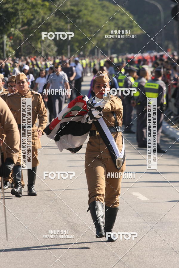 Buy your photos of the eventDesfile cvico 9 de Julho on Fotop