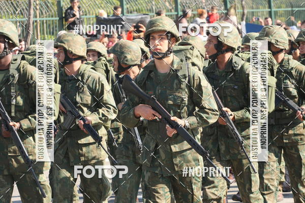 Buy your photos of the eventDesfile cvico 9 de Julho on Fotop