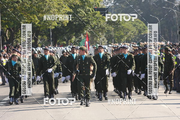 Buy your photos of the eventDesfile cvico 9 de Julho on Fotop