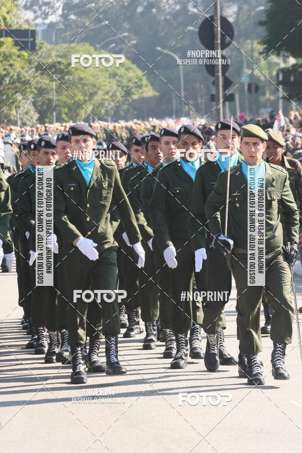 Buy your photos of the eventDesfile cvico 9 de Julho on Fotop