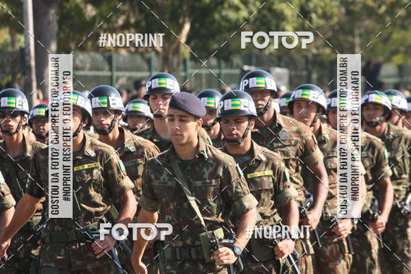 Buy your photos of the eventDesfile cvico 9 de Julho on Fotop