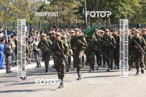 Buy your photos of the eventDesfile cvico 9 de Julho on Fotop