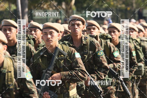 Buy your photos of the eventDesfile cvico 9 de Julho on Fotop