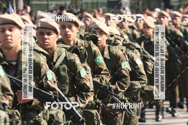 Buy your photos of the eventDesfile cvico 9 de Julho on Fotop