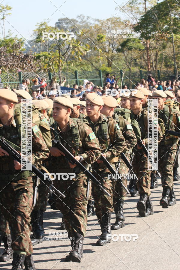 Buy your photos of the eventDesfile cvico 9 de Julho on Fotop