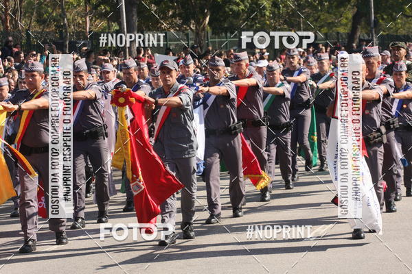 Buy your photos of the eventDesfile cvico 9 de Julho on Fotop
