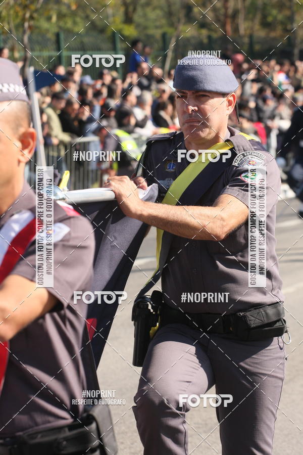 Buy your photos of the eventDesfile cvico 9 de Julho on Fotop