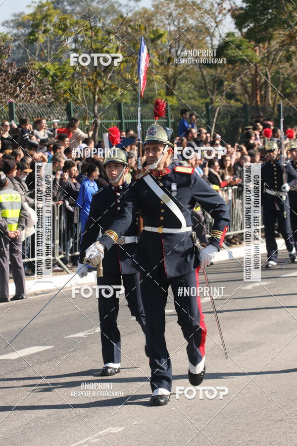 Buy your photos of the eventDesfile cvico 9 de Julho on Fotop