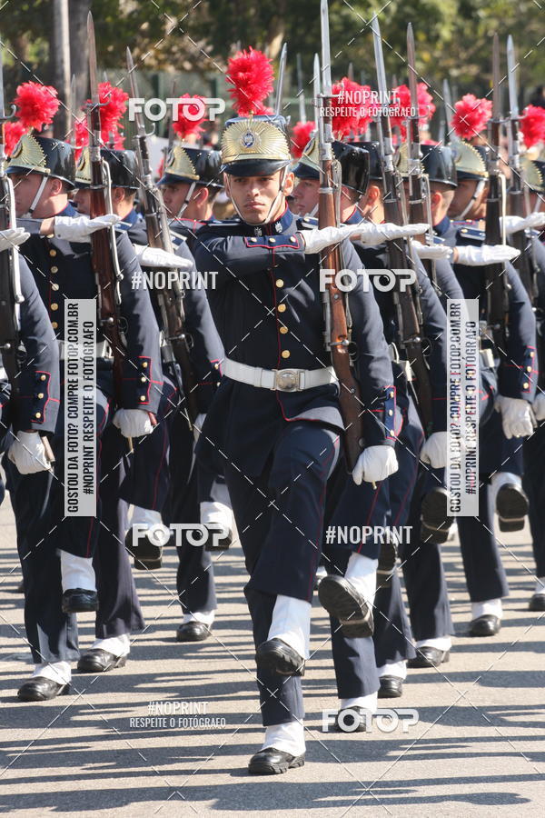 Buy your photos of the eventDesfile cvico 9 de Julho on Fotop