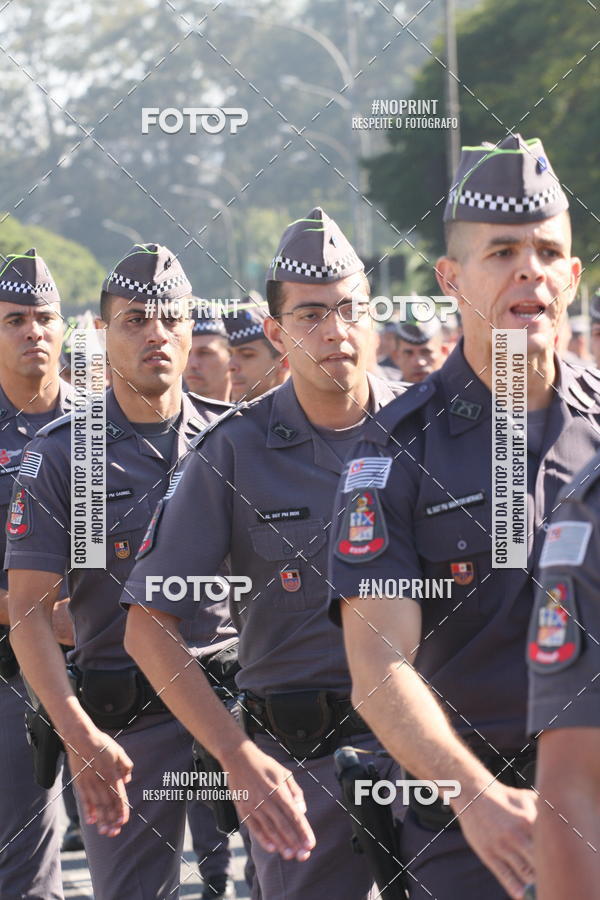 Buy your photos of the eventDesfile cvico 9 de Julho on Fotop