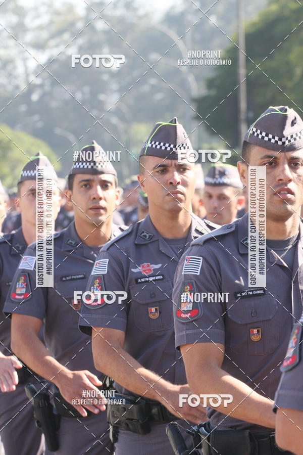 Buy your photos of the eventDesfile cvico 9 de Julho on Fotop
