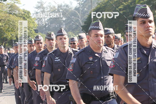 Buy your photos of the eventDesfile cvico 9 de Julho on Fotop