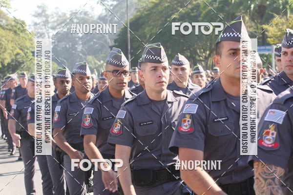 Buy your photos of the eventDesfile cvico 9 de Julho on Fotop