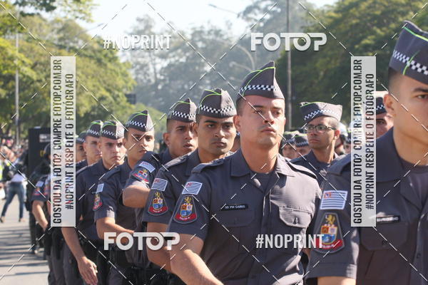 Buy your photos of the eventDesfile cvico 9 de Julho on Fotop