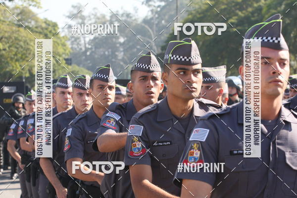 Buy your photos of the eventDesfile cvico 9 de Julho on Fotop