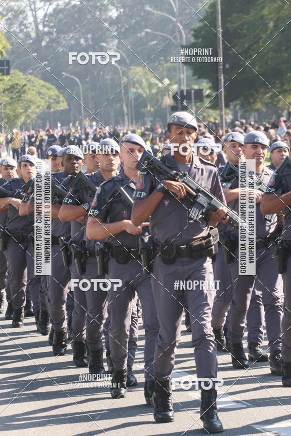Buy your photos of the eventDesfile cvico 9 de Julho on Fotop