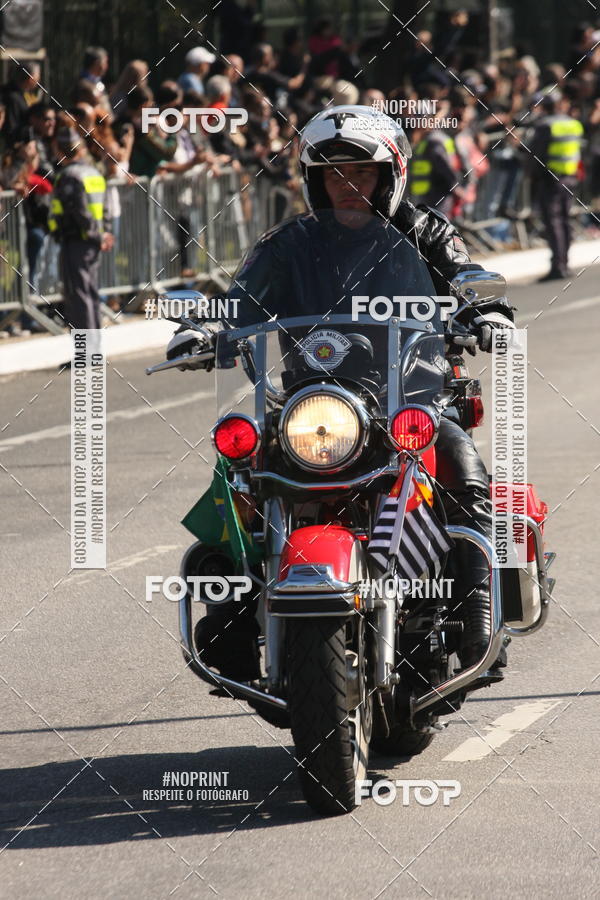 Buy your photos of the eventDesfile cvico 9 de Julho on Fotop