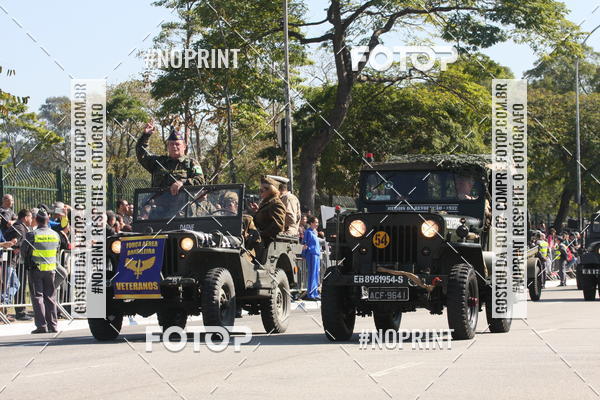 Buy your photos of the eventDesfile cvico 9 de Julho on Fotop