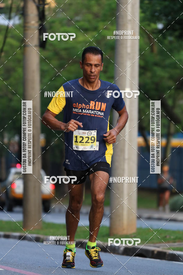 Buy your photos of the event21K Alpha Run - Equipe ASI on Fotop