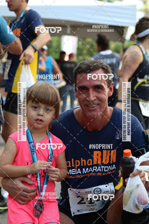 Buy your photos of the event21K Alpha Run - Equipe ASI on Fotop