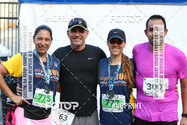 Buy your photos of the event21K Alpha Run - Equipe ASI on Fotop