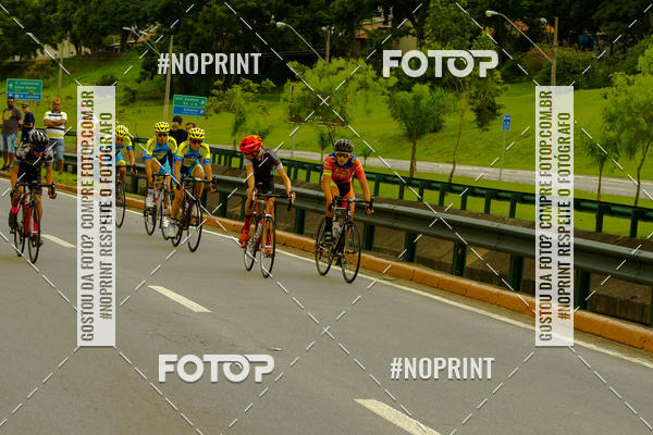 Compra tus fotos del evento GP de ciclismo 120K En Fotop