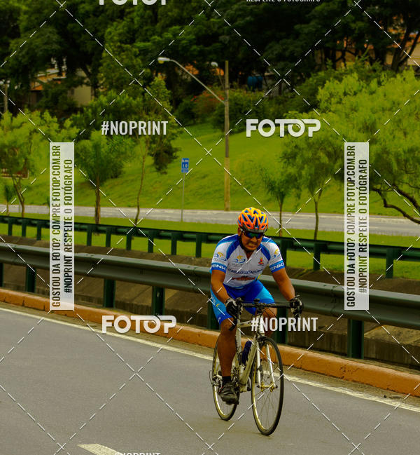 Compra tus fotos del evento GP de ciclismo 120K En Fotop