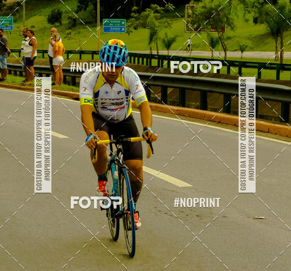 Compra tus fotos del evento GP de ciclismo 120K En Fotop