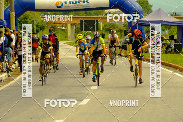 Compra tus fotos del evento GP de ciclismo 120K En Fotop
