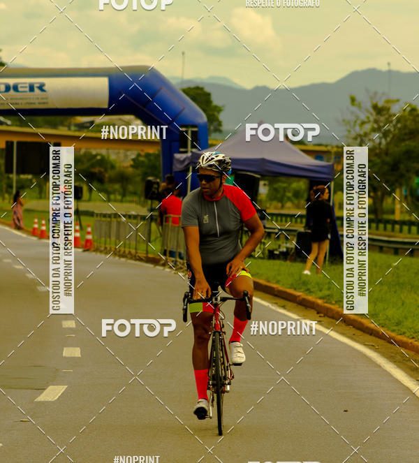 Compra tus fotos del evento GP de ciclismo 120K En Fotop