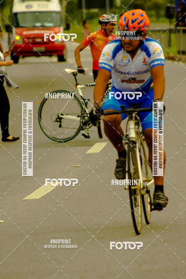 Achetez vos photos de l'vnement GP de ciclismo 120K sur Fotop