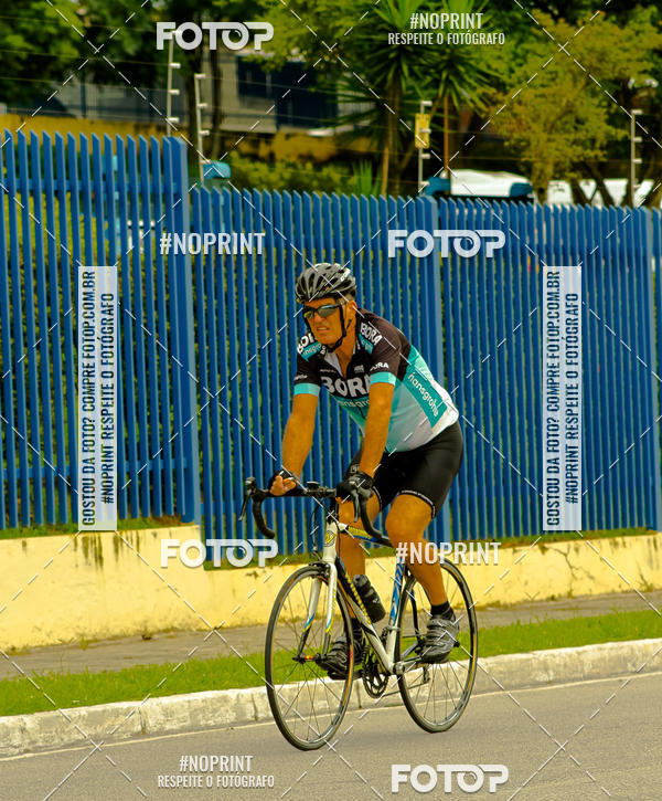 Compra tus fotos del evento GP de ciclismo 120K En Fotop