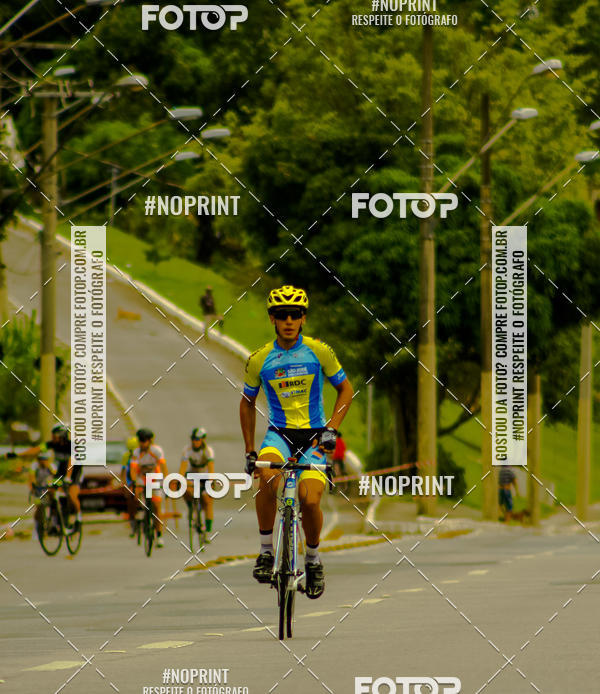 Compre as suas fotos do evento GP de ciclismo 120K no Fotop